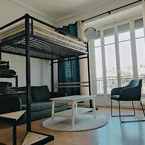 studio-lazura-acces-plage-promenade-des-anglais.fr-provencehotel.com/