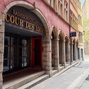 Cour Des Loges Lyon, A Radisson Collection 5*, Lyon Francia